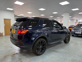 Used Land Rover Discovery Sport 2019 for sale - 77734846: Photo