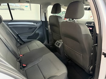 Used Volkswagen Golf 2017 for sale - 78693957: Photo