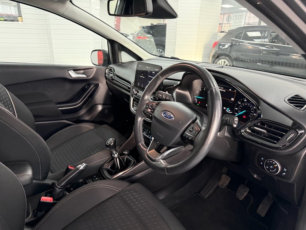 Used Ford Fiesta 2017 for sale - 76910261: Photo 20