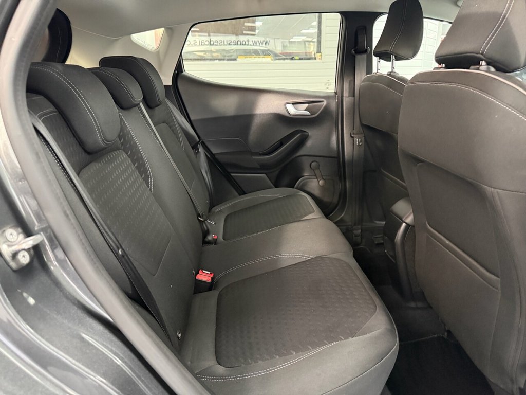 Used Ford Fiesta 2017 for sale - 76910261: Photo 5