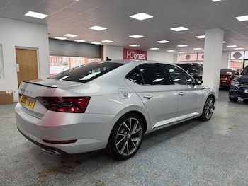 Used Skoda Superb 2020 for sale - 77734240: Photo