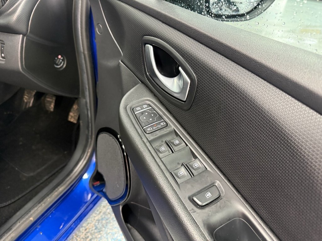 Used Renault Clio 2017 for sale - 77534523: Photo 23