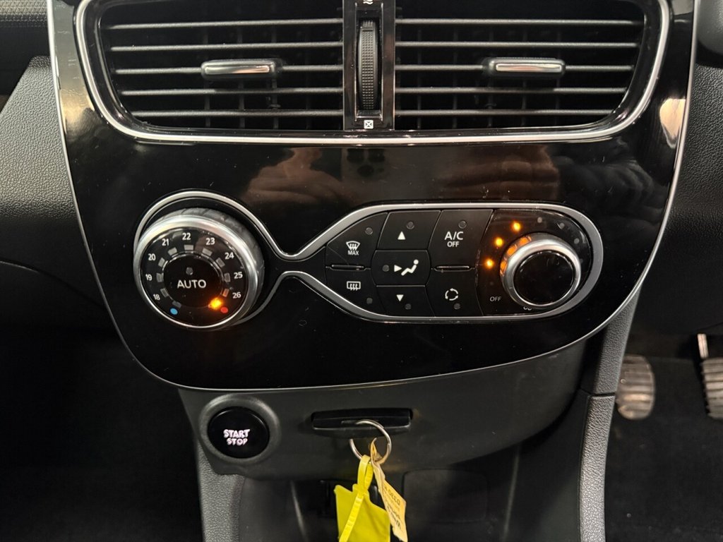 Used Renault Clio 2017 for sale - 77534523: Photo 36