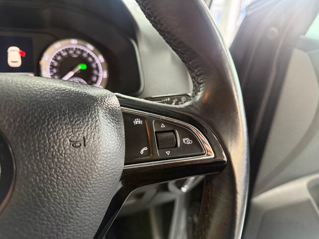 Used Skoda Karoq 2018 for sale - 77226900: Photo 34