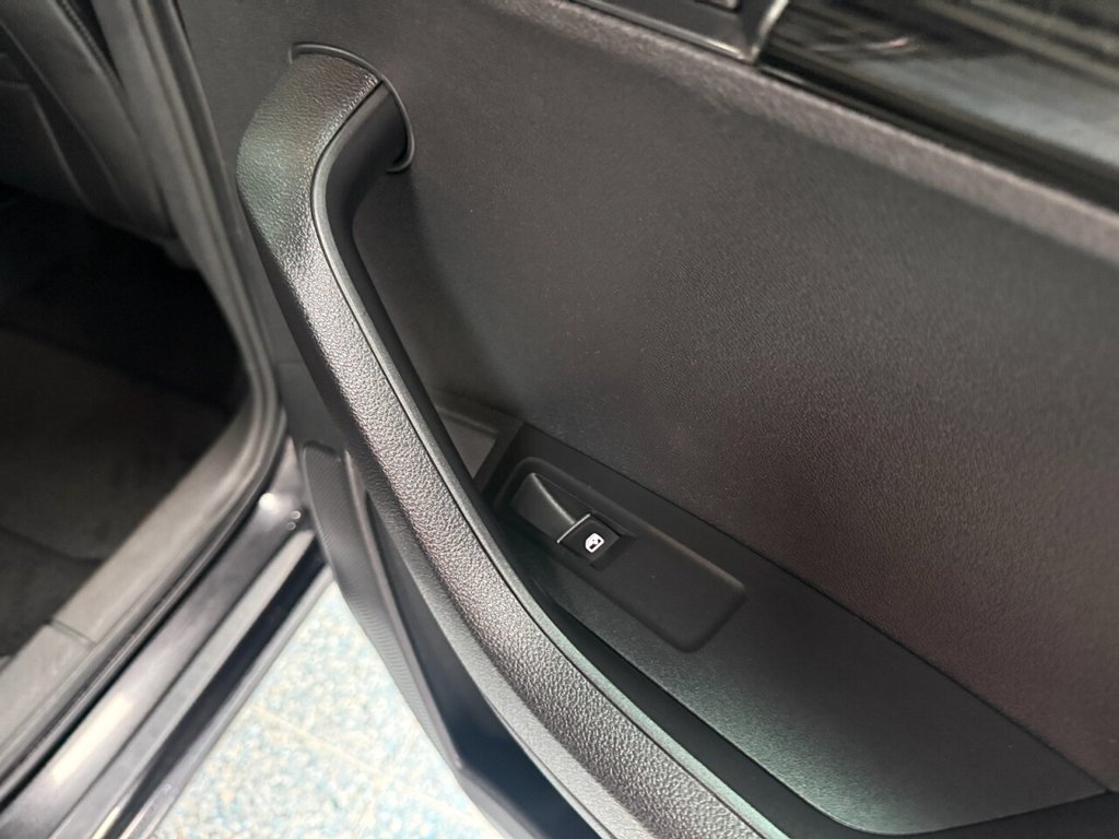 Used Skoda Karoq 2018 for sale - 77226900: Photo 8