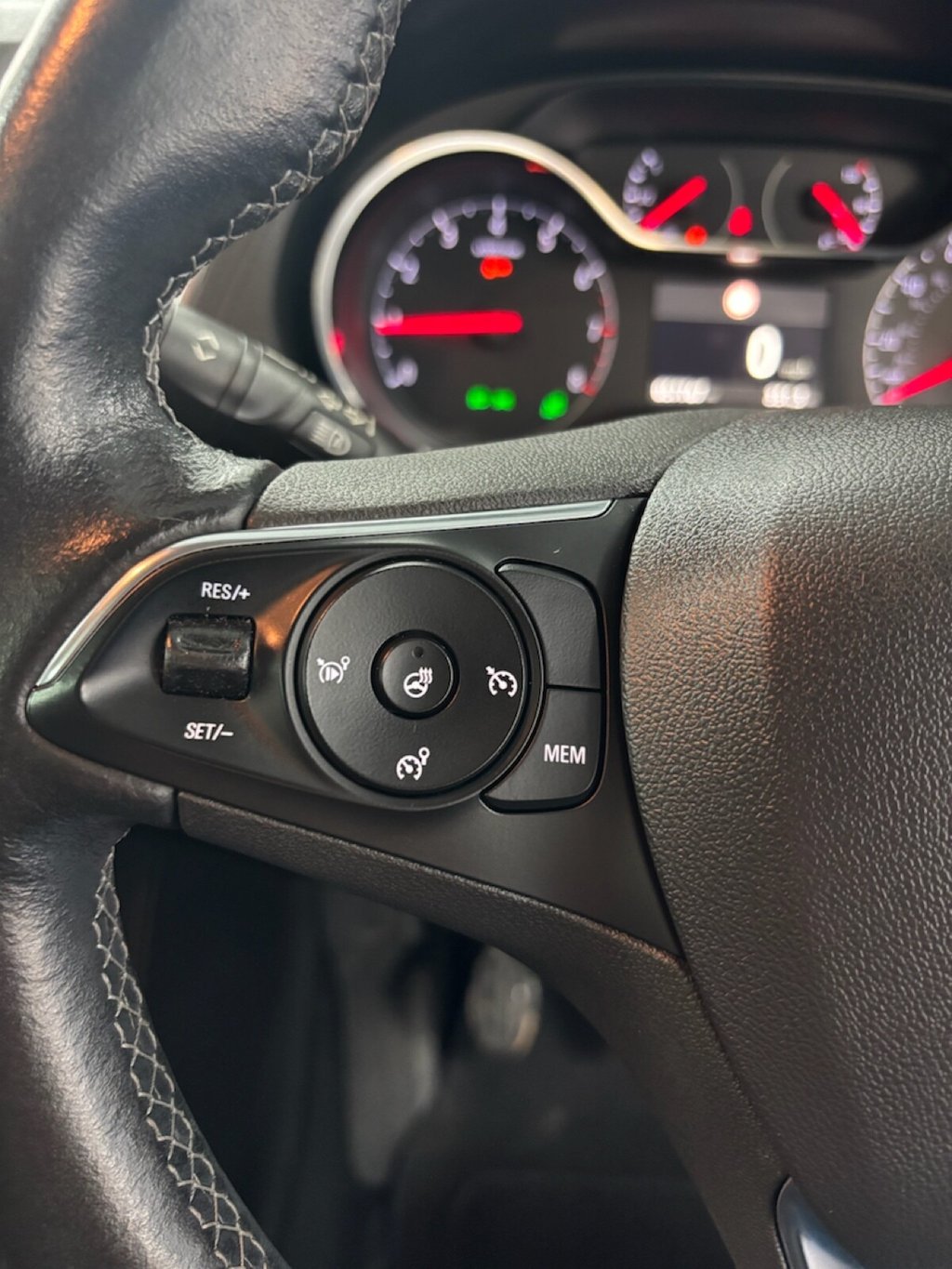 Used Vauxhall Grandland X 2018 for sale - 77250684: Photo 49