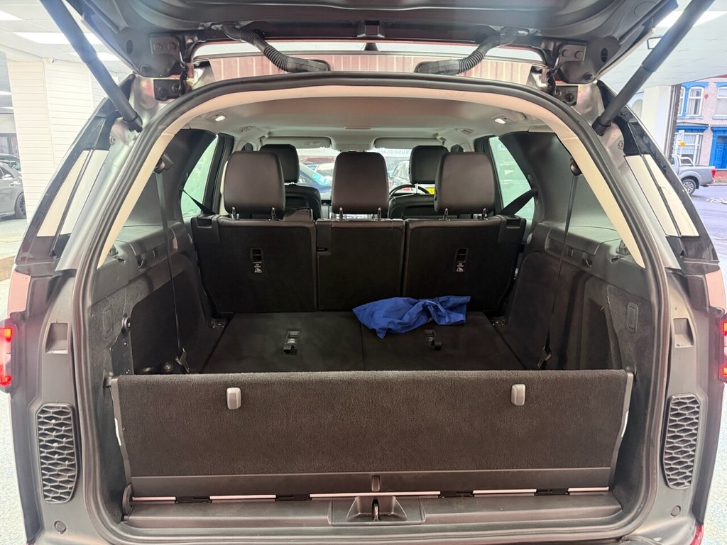 Used Land Rover Discovery 2019 for sale - 77372910: Photo 10