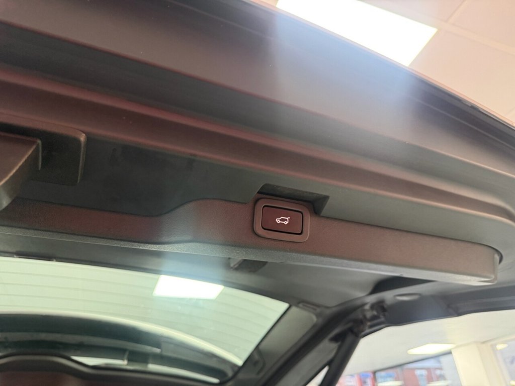 Used Land Rover Discovery 2019 for sale - 77372910: Photo 11