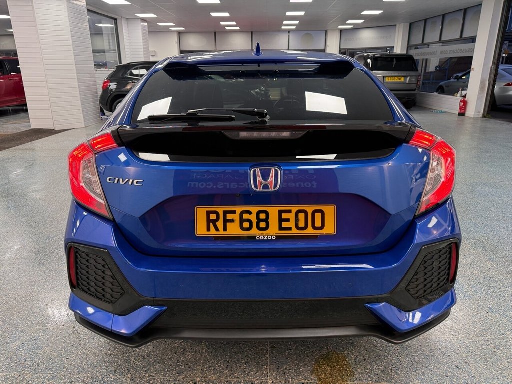 Used Honda Civic 2018 for sale - 76783840: Photo 12