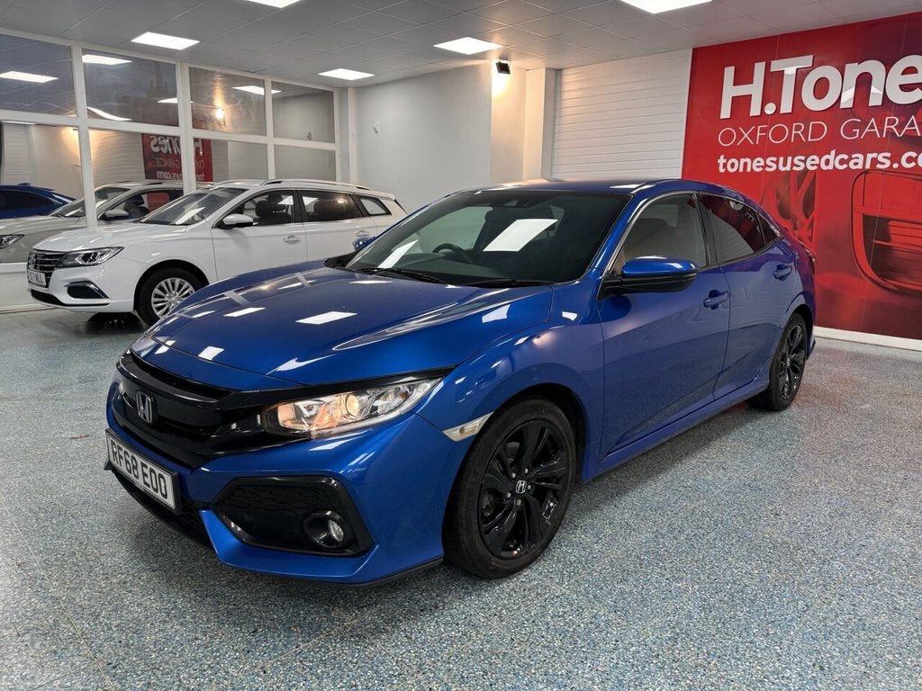 Used Honda Civic 2018 for sale - 76783840: Photo 21