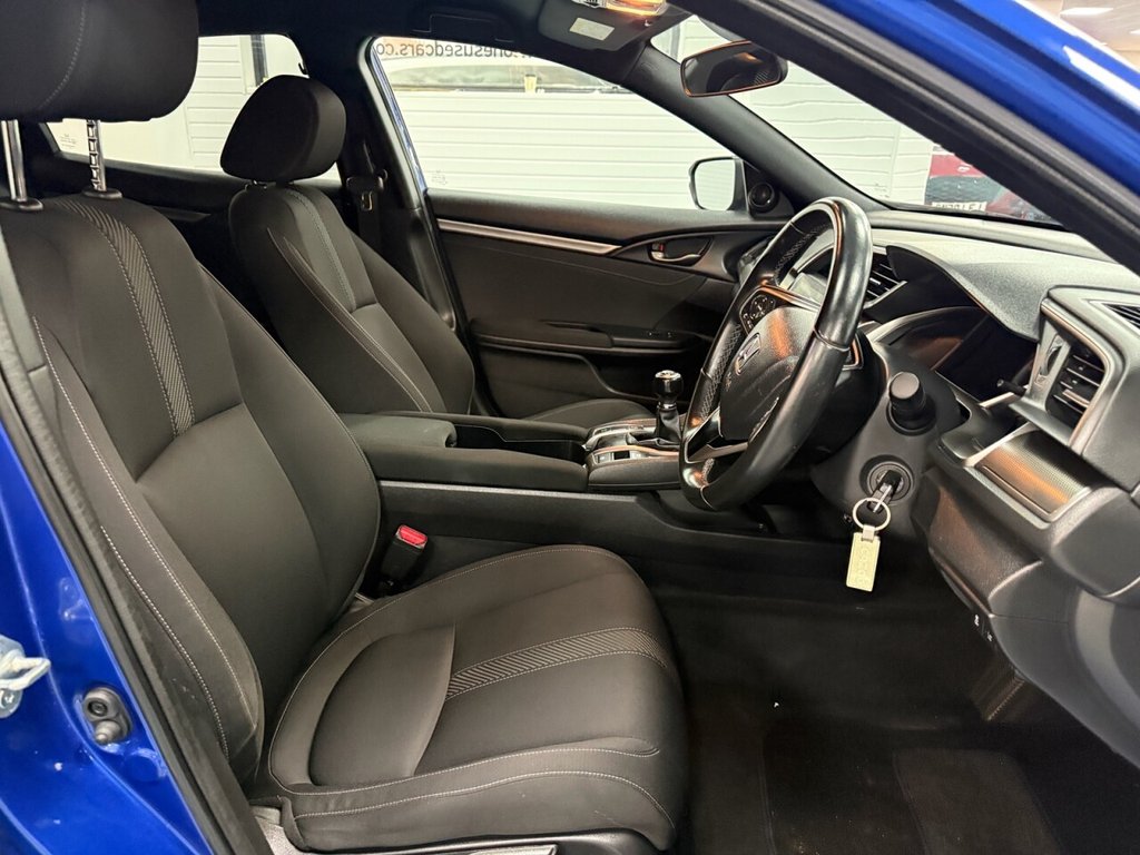 Used Honda Civic 2018 for sale - 76783840: Photo 25