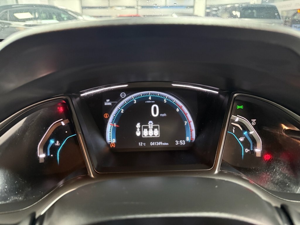 Used Honda Civic 2018 for sale - 76783840: Photo 31