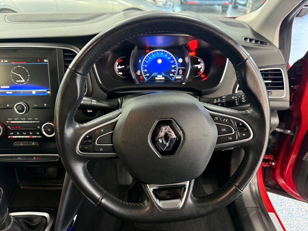 Used Renault Megane 2017 for sale - 76776590: Photo 25