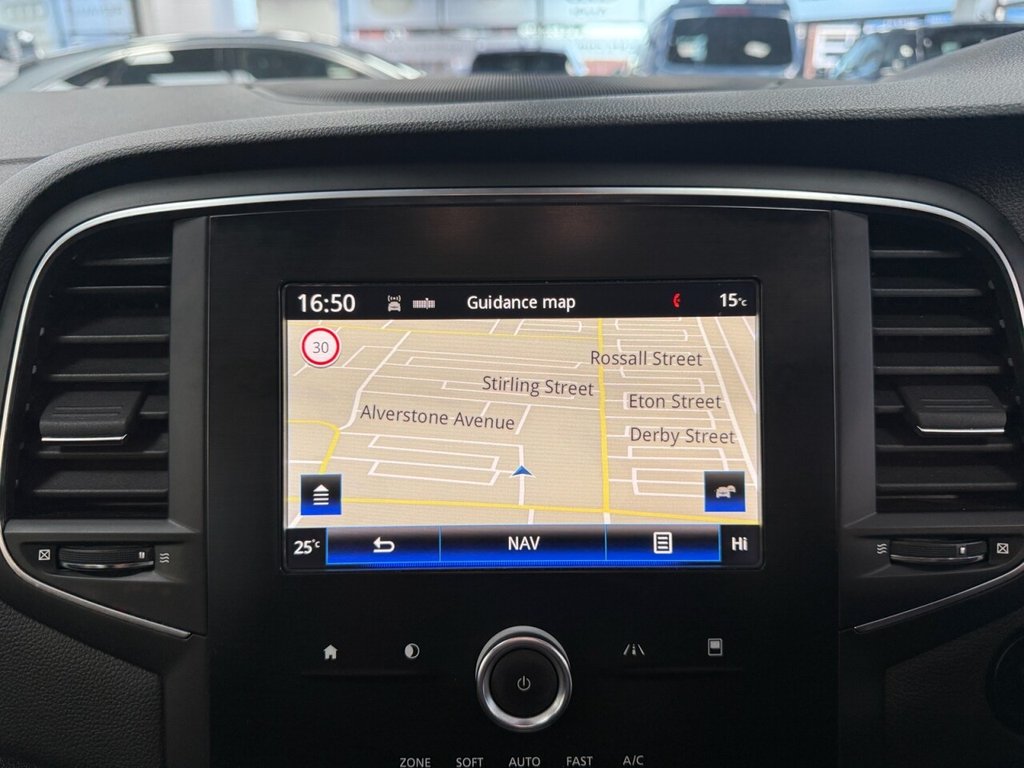 Used Renault Megane 2017 for sale - 76776590: Photo 33