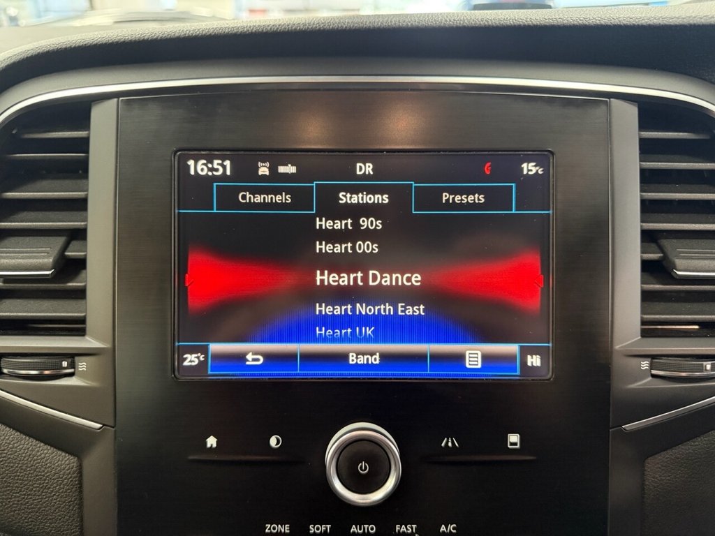 Used Renault Megane 2017 for sale - 76776590: Photo 37