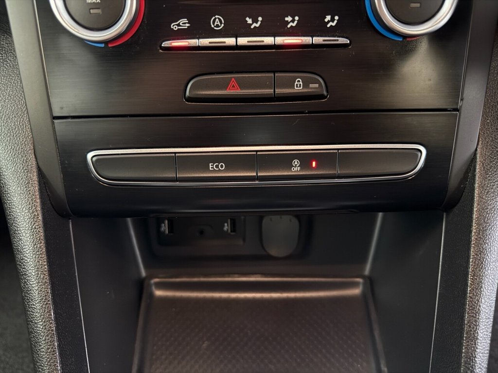 Used Renault Megane 2017 for sale - 76776590: Photo 39