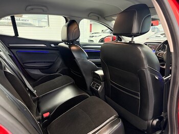 Used Renault Megane 2017 for sale - 76776590: Photo