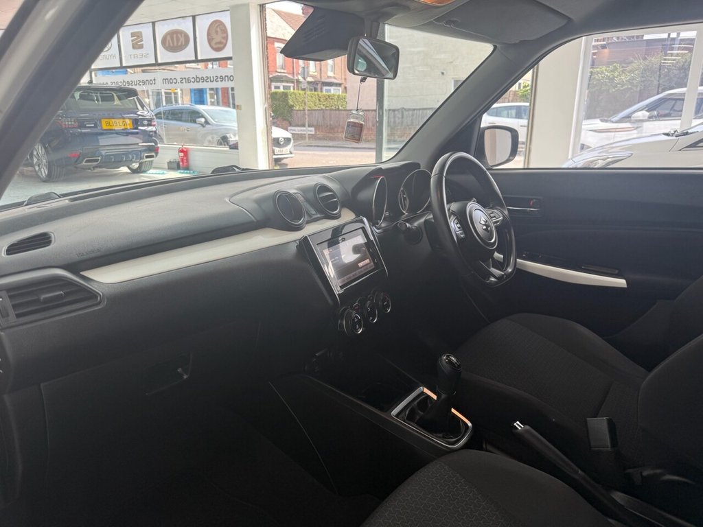 Used Suzuki Swift 2018 for sale - 76776557: Photo 14