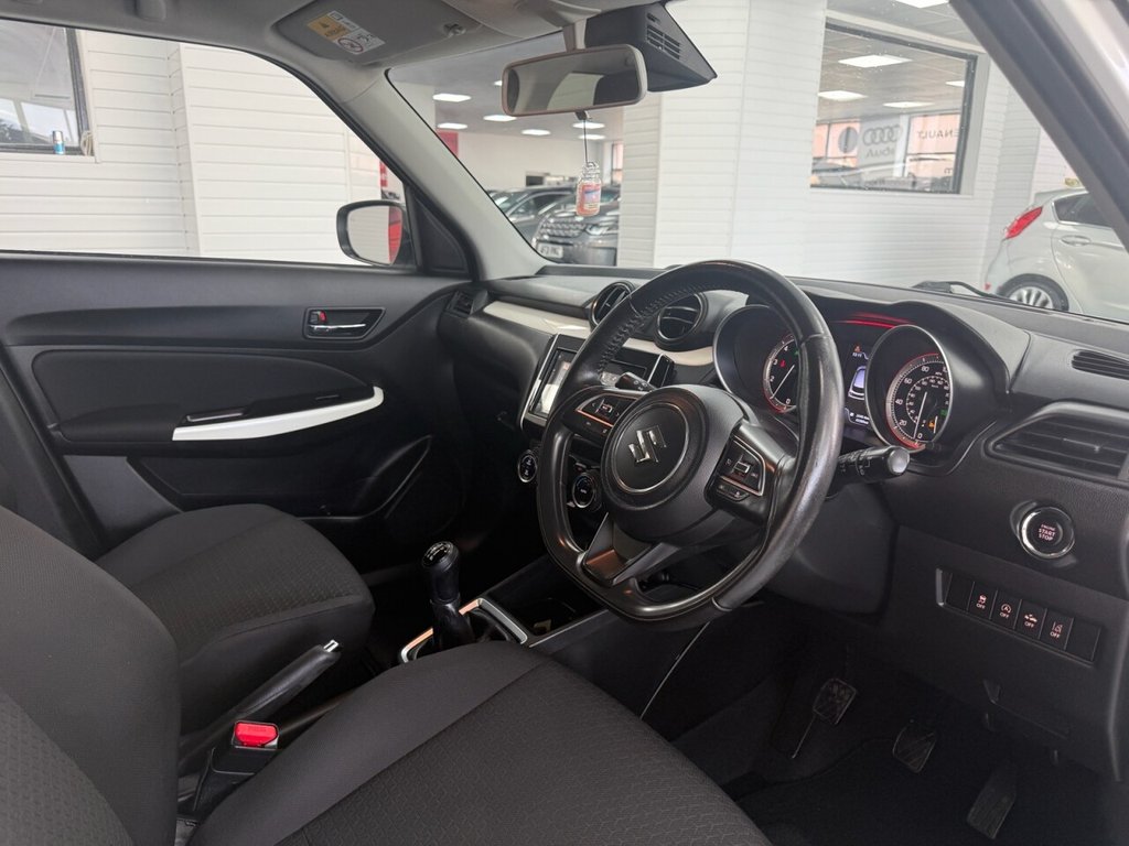 Used Suzuki Swift 2018 for sale - 76776557: Photo 22