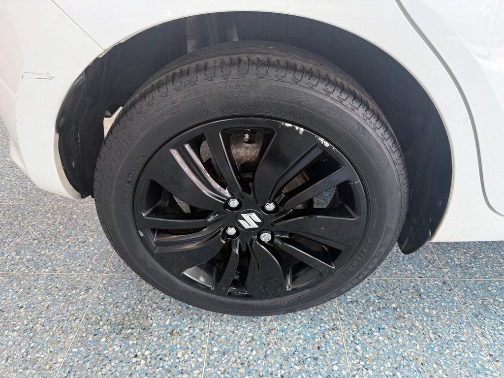 Used Suzuki Swift 2018 for sale - 76776557: Photo 3