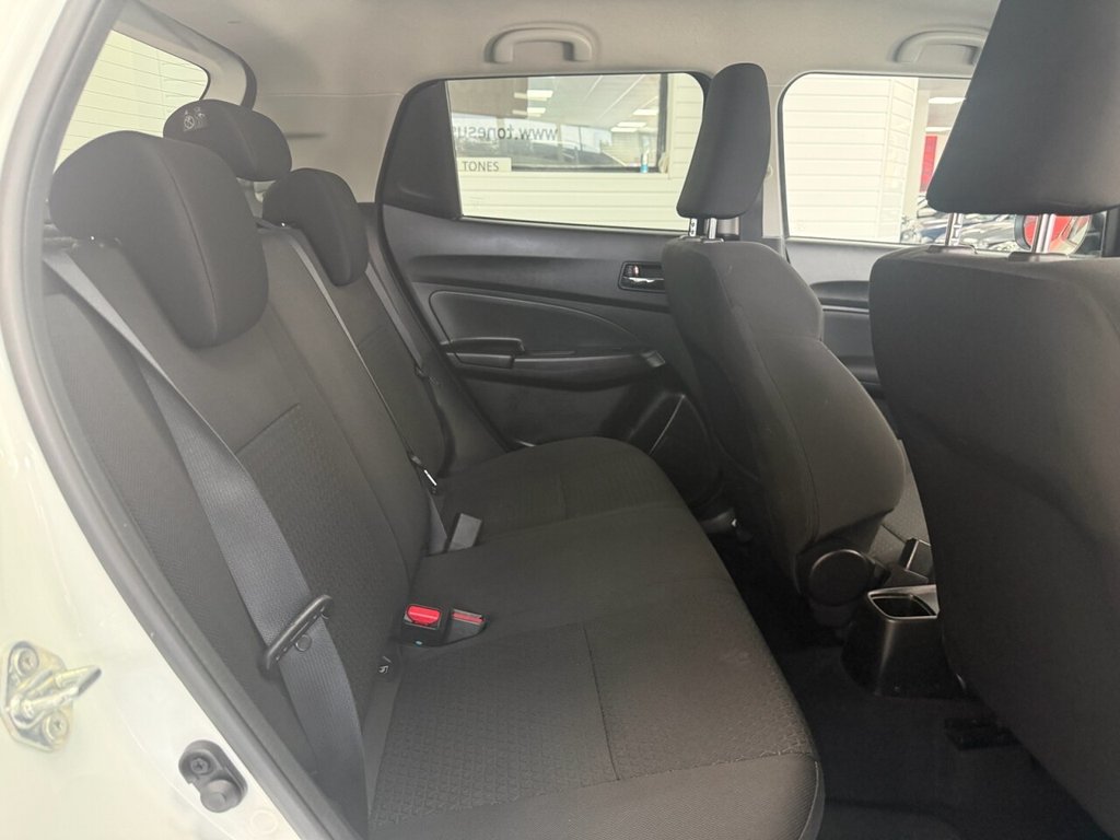 Used Suzuki Swift 2018 for sale - 76776557: Photo 5