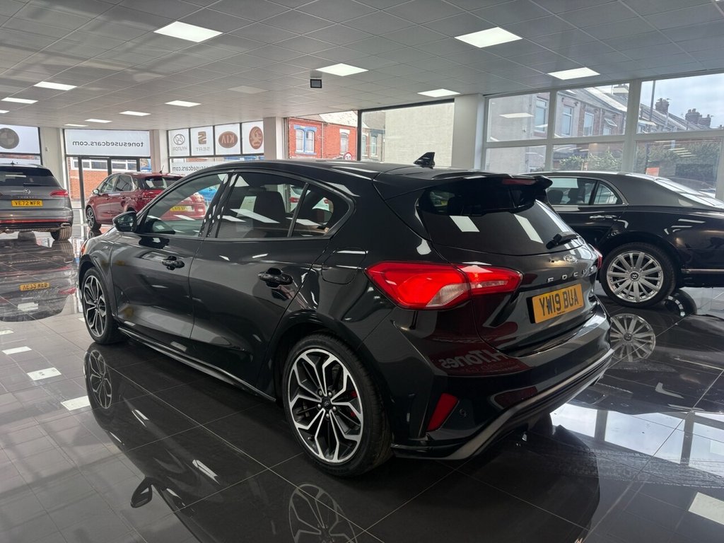 Used Ford Focus 2019 for sale - 77952952: Photo 10