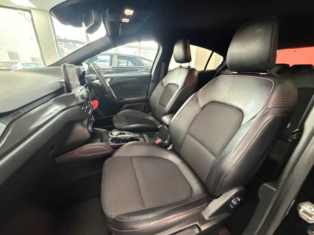 Used Ford Focus 2019 for sale - 77952952: Photo 14