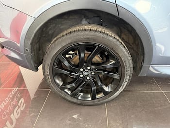 Used Land Rover Discovery Sport 2019 for sale - 79680310: Photo