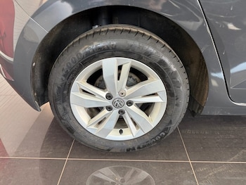 Used Volkswagen Polo 2018 for sale - 79046010: Photo
