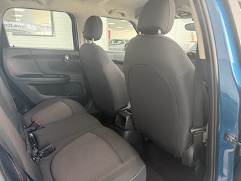 Used MINI Countryman 2019 for sale - 76776617: Photo