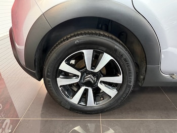 Used Citroen C3 2024 for sale - 79422412: Photo