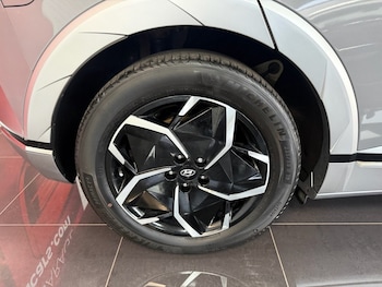 Used Hyundai IONIQ 5 2023 for sale - 78358115: Photo