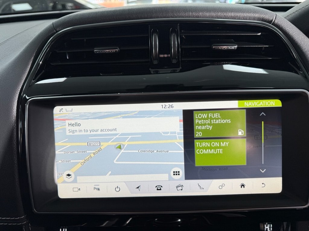 Used Jaguar F-Pace 2018 for sale - 76909779: Photo 40