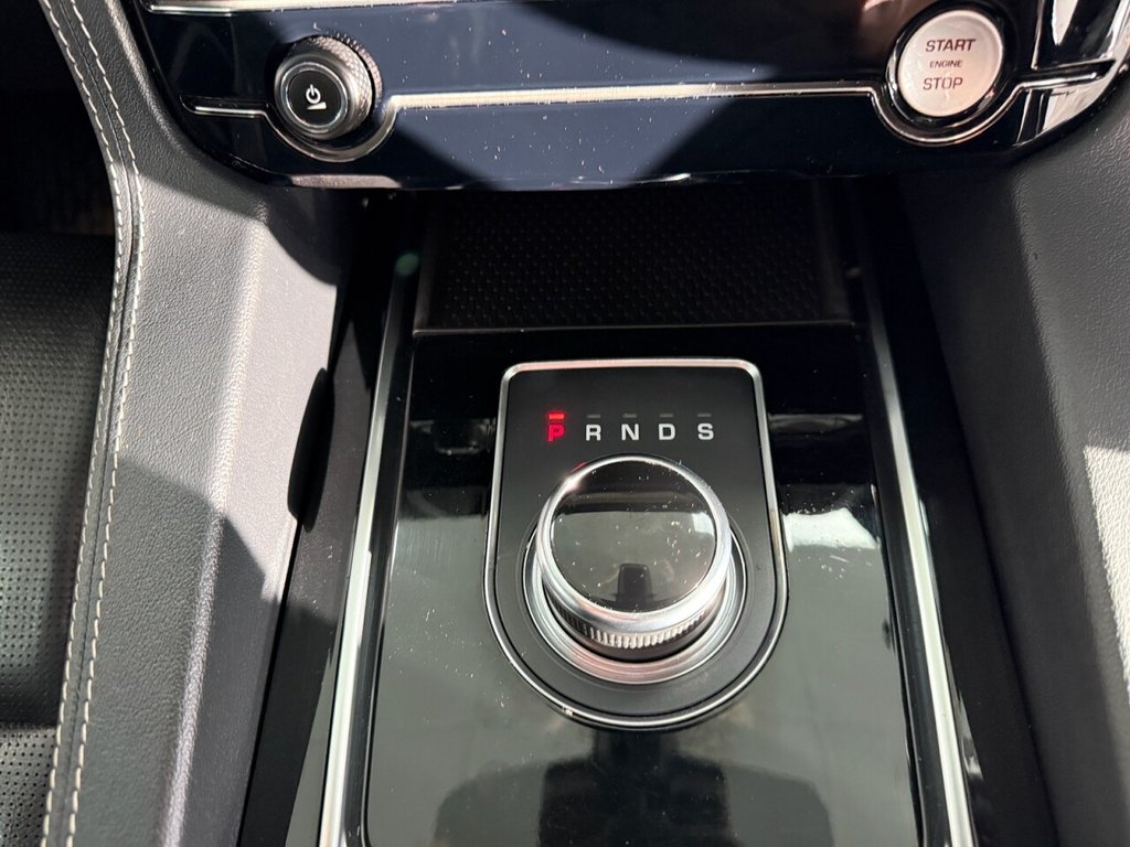 Used Jaguar F-Pace 2018 for sale - 76909779: Photo 43