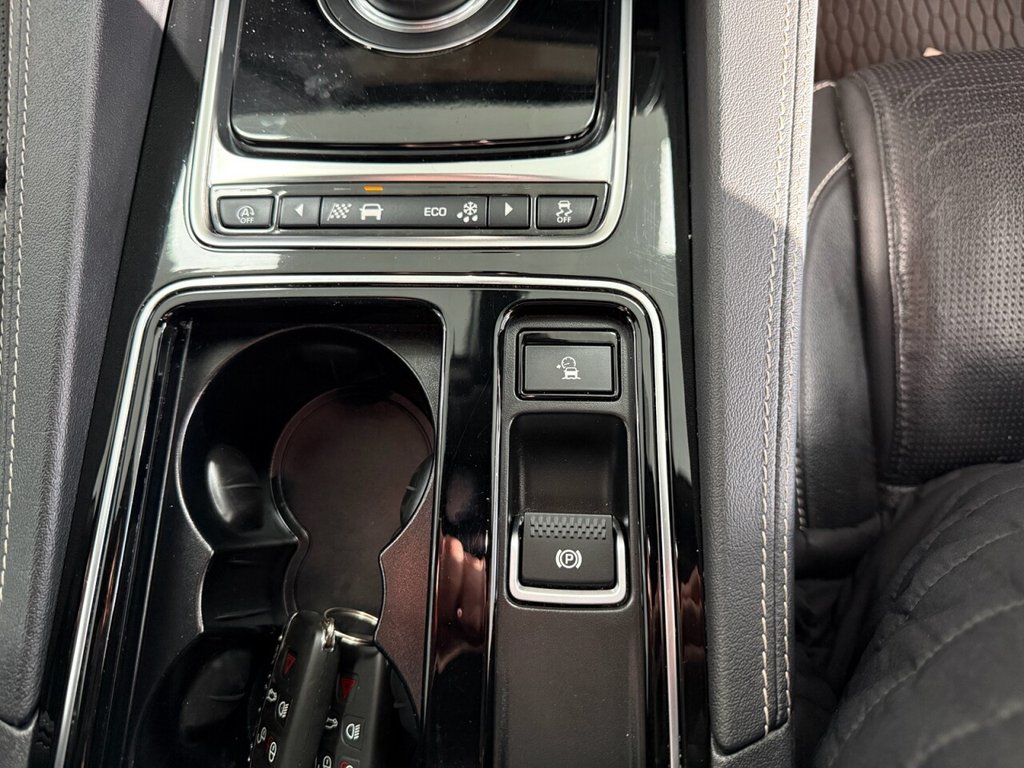 Used Jaguar F-Pace 2018 for sale - 76909779: Photo 45