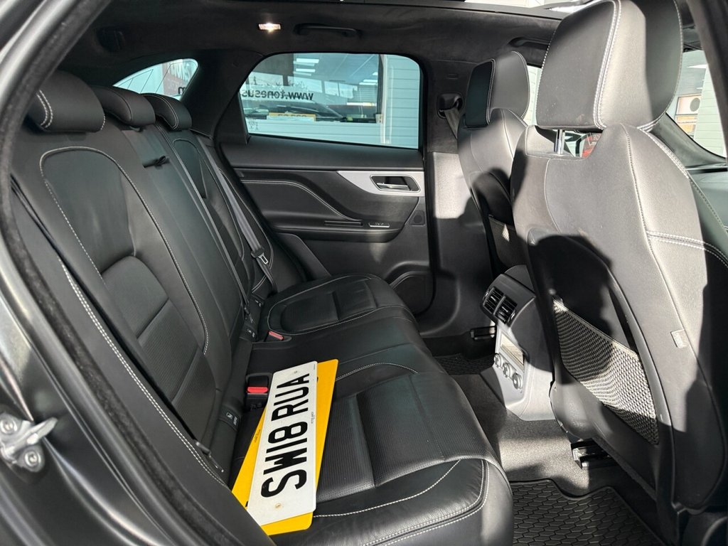 Used Jaguar F-Pace 2018 for sale - 76909779: Photo 5