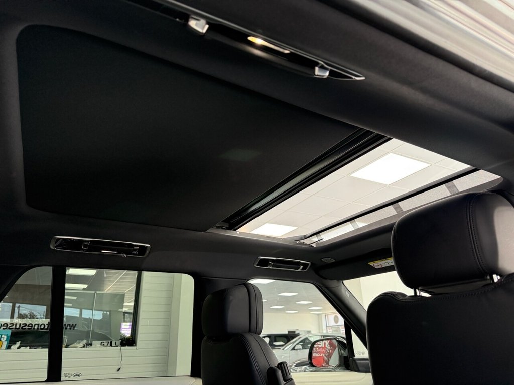 Used Land Rover Range Rover 2022 for sale - 77188157: Photo 12