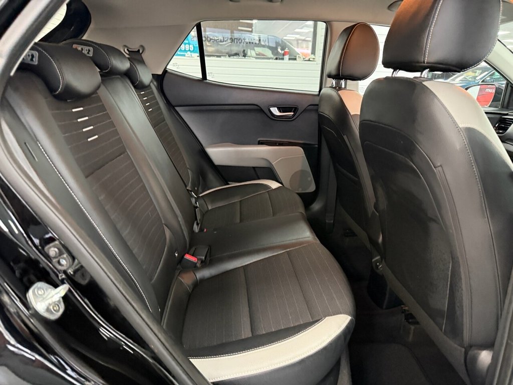 Used Kia Stonic 2019 for sale - 77572181: Photo 5