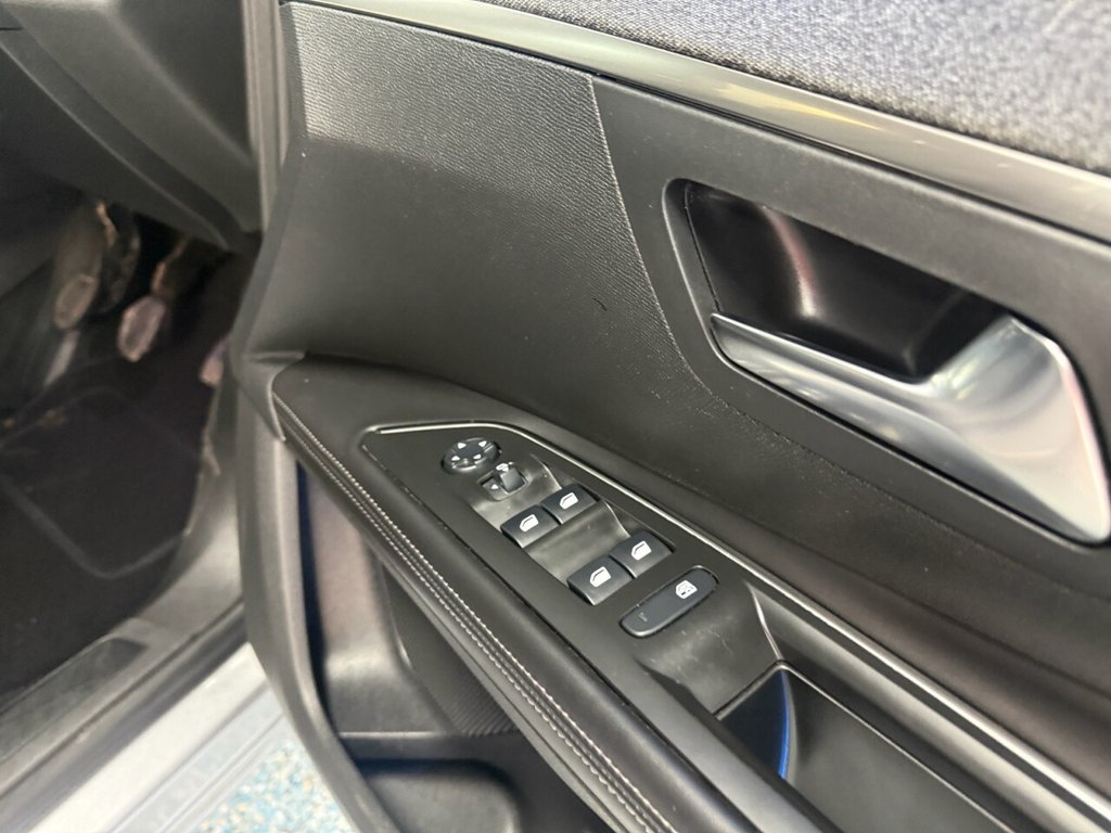 Used Peugeot 5008 2018 for sale - 77177934: Photo 26