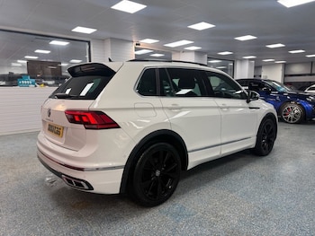 Used Volkswagen Tiguan 2020 for sale - 77422665: Photo