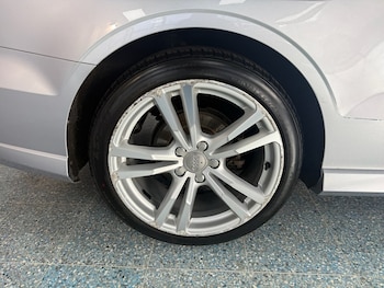 Used Audi A3 2018 for sale - 76776678: Photo