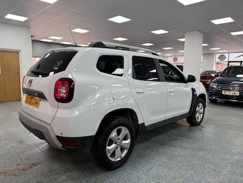 Used Dacia Duster 2020 for sale - 77734850: Photo