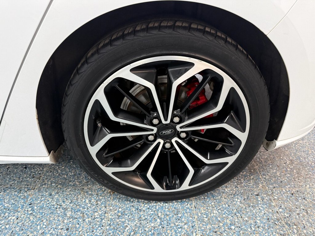 Used Ford Focus 2019 for sale - 76776702: Photo 9