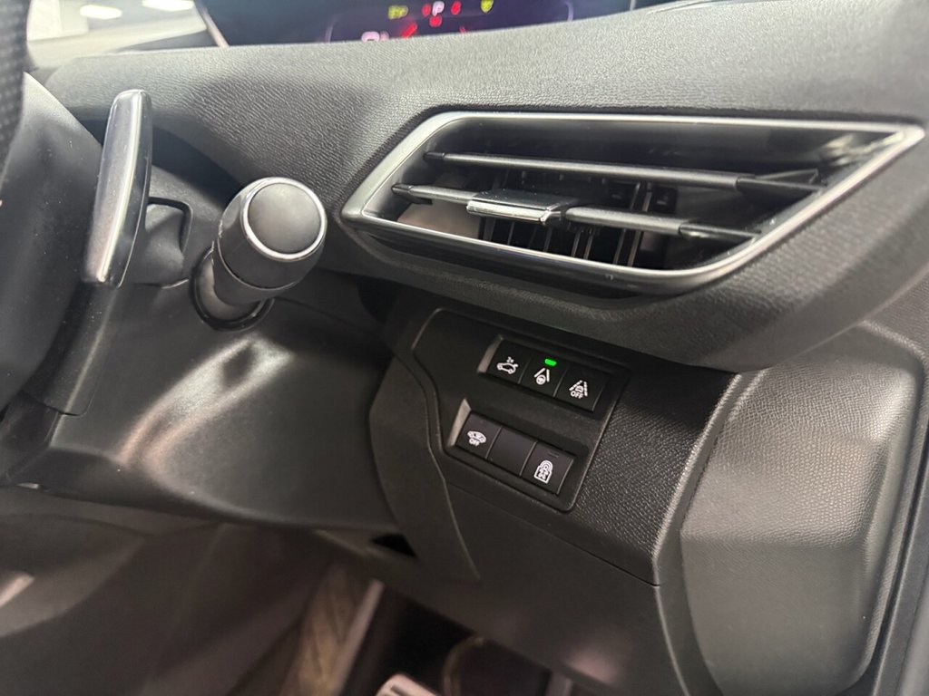 Used Peugeot 3008 2021 for sale - 77571586: Photo 32