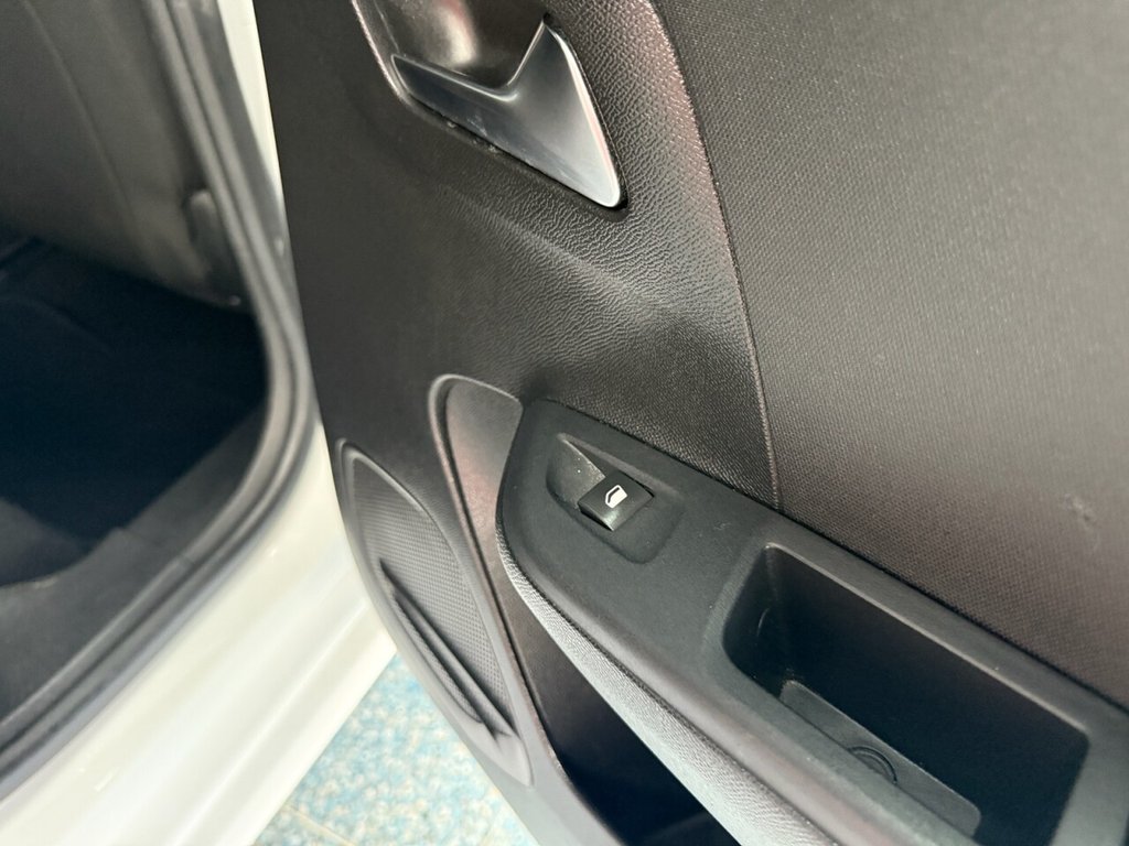 Used Vauxhall Corsa 2020 for sale - 76776577: Photo 3