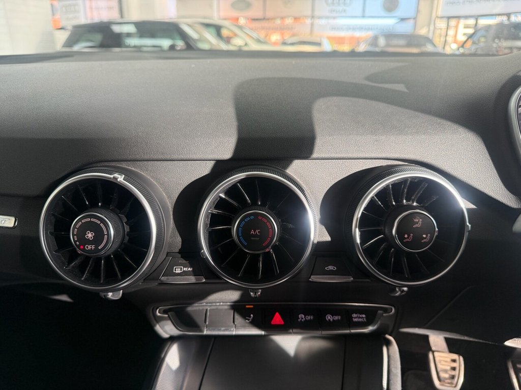 Used Audi TT 2016 for sale - 77200508: Photo 33