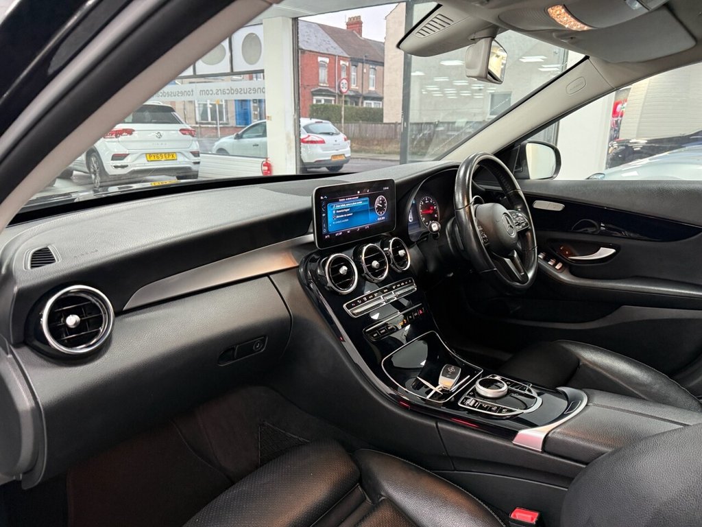 Used Mercedes-Benz C Class 2018 for sale - 77422668: Photo 13