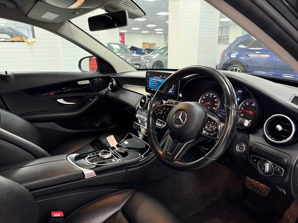 Used Mercedes-Benz C Class 2018 for sale - 77422668: Photo 23