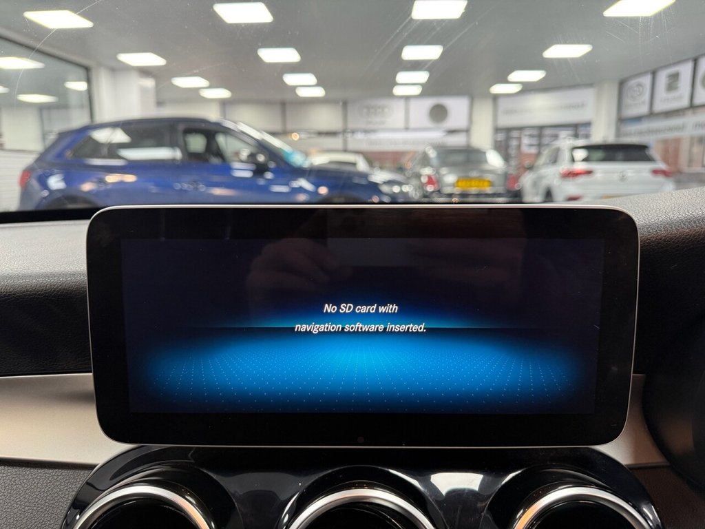 Used Mercedes-Benz C Class 2018 for sale - 77422668: Photo 33