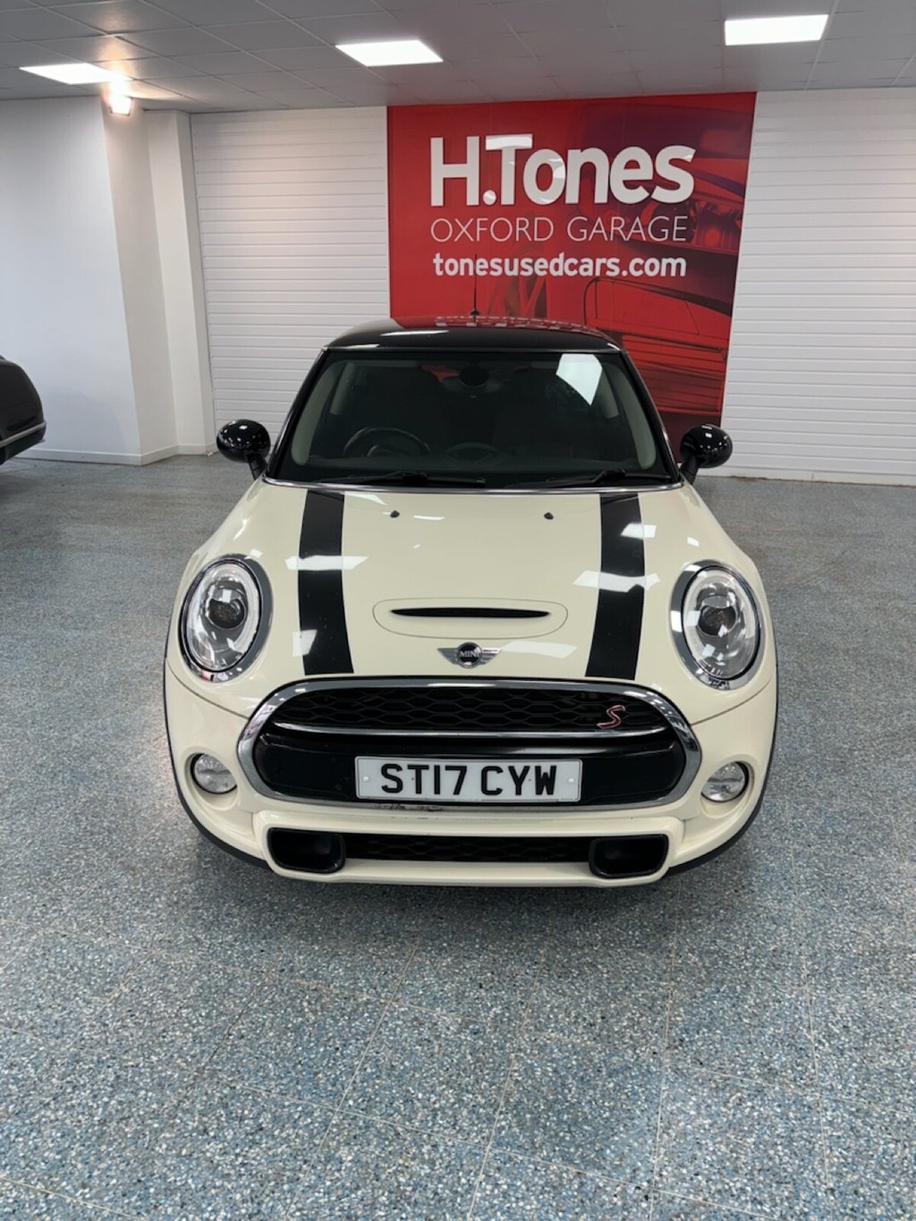 Used Ford Kuga 2017 for sale - 76776709: Photo 10